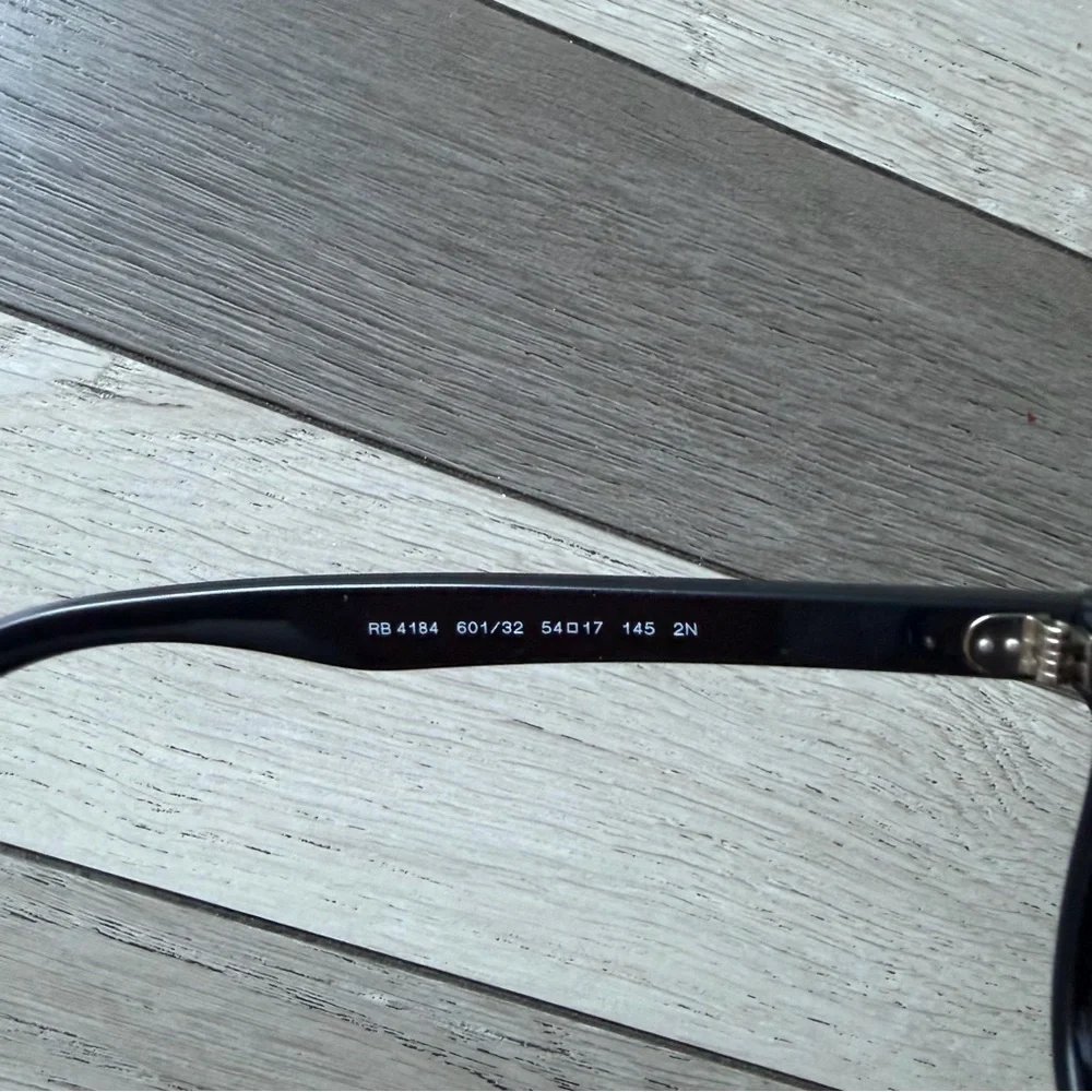 Ray-Ban Andy Unisex Classic Sunglasses
